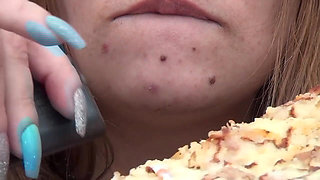 Impressive!! Super Giant Swallowing and a Chain with a Charm