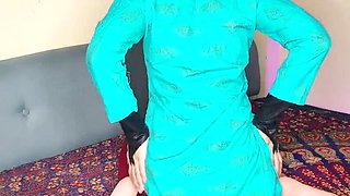 HunnyBunny Indian Stepsister Lets Stepbrother Creampie Her Tight Teen Pussy - Homemade POV