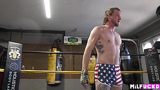 Boxing Babe Pins Down Sexy Sparring Partner