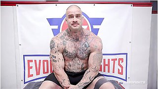 Sophia Locke Vs Davin Strong - Muscle Stud Takes Control