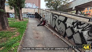 Hunt4k. blond pounds a stranger while her bf relax