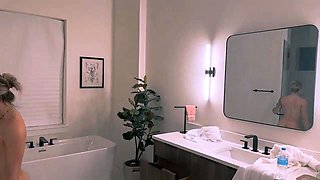 Coco Shows Off Her Big Ass While Fingering And Inserting A
