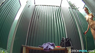 Czech Pool 6: Beautiful Wet Tits