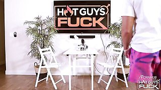 18-25 movie with stunning Alyssa Chase from Hot Guys Fuck