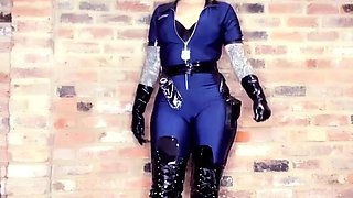 BBW PAWG Paige Turnah British pornstar is going to arrest