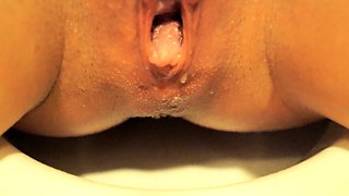 Anal creampie cumshot and squirting by an amateur slut