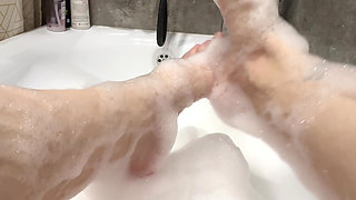 Foot Fetish in Shower