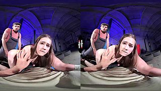 An Oily Repair: Blowjob, Cowgirl  Babe VR Porn