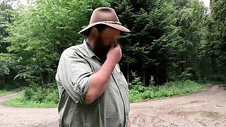 Mature brunettes gets pounded outdoors