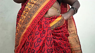 Tamil Married Wife Hot Sex with Pawn Jeweller