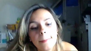 Beautiful Big Ass Sexydea Flashing Boobs and Twerk on Live Webcam