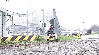 Crazy outdoor pissing session with a flexible girlfriend Mini Mitzi X