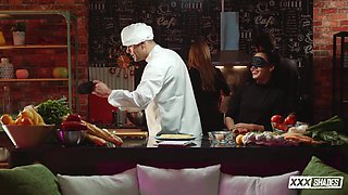 Pablo Ferrari Heats Up Kitchen with Sizzling Group Passion