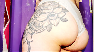 Close-up of hairy butt during my pregnancy