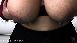 Australian BBW with big boobs gives blowjob