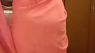 Desi Tamil Slut Wife's Big Ass & Pussy Teased in Saree Post-hotel - Cuck Films! Indianhotwifex