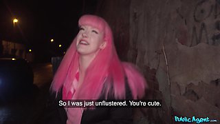Pink haired babe hot video