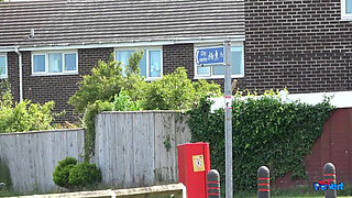 Kitty Macleod - Gets a Fucking Load