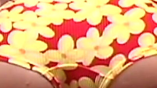 Leila Swan Exercises Naked & Fingers Pink