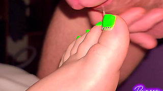 Beautiful Tiny Toes Close up Cumshot