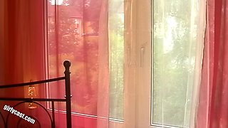 The Crazy Sweet Teen Saskia Casting