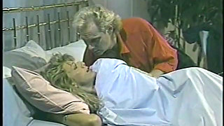 Classic clip with gorgeous all-natural porn queen giving good head and fucking