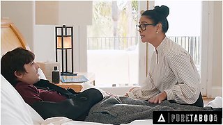 Teacher Milf Dana Vespoli Shows Her Injured Favorite Student How Much She Cares For Him