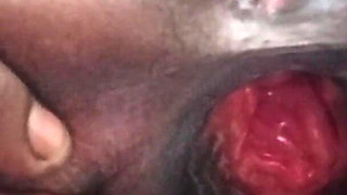 Coimbatore Aunty Show Pink Pussy in Video Call