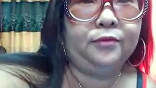 Asian BBW Milf on Webcam