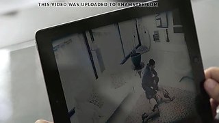 Redhead and brown-haired enjoy vagina eating with him