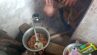 very hot sex indian cooks aunty
