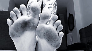 Hey Baby Stop and Watch My Feet