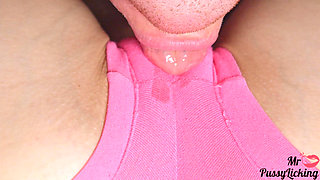 Extreme Pussy Eating Close up - Clit Licking Till Explosive Orgasm