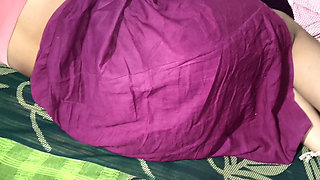 Desi wife romantic sex video and bhabhi ki chudai