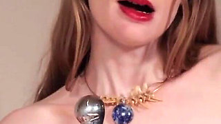 Ela Darling's Internet Troll Featuring Ela Darling