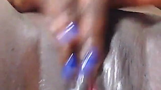 Rubbing the Clit Amazing Moaning Orgasms