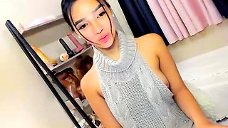 Close up teen masturbation