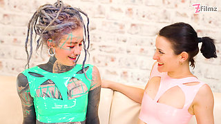 Double Domme Face Sitting with Maz & Anuskatzz