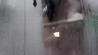 Sexy BBW Amanda Teasing in the Shower
