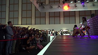 Slutty amateur brunette babe public flashing and fucking