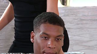 Sexy Slut Gives A Big Cock A Blowjob In The Car