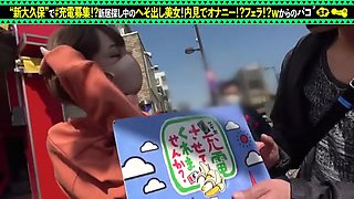 小顔スレンダー美女がバイブオナニー中に嬉しそうにフェラ