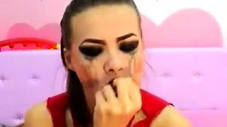 Crazy Deep Throat Webcam Girl Uses Sex Toys