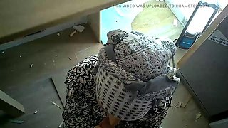 Arab Shemale Mikberg Sucks Big Cock Masterfully