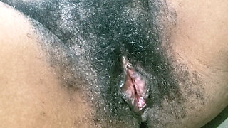 Pussy sex in the company of British amateur creates a seductive adult fantasy filled with natural chemistry