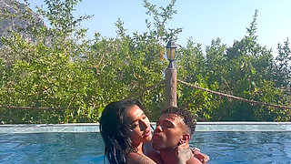 Being Unfaithful to My Husband with the Huge Cock Neighbor in the Pool Yasmina Khan