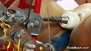 Isis Love double penetrations Shagging Machine Squirting