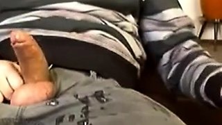 Amateur Guy Masturbates Big Cock on Webcam