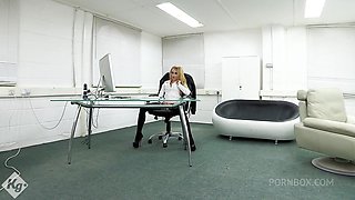 Hung Boss Wants To Fuck The New Office Blonde