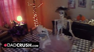 Bitchy halloween step daughters want to fellate on step daddy schlong total video